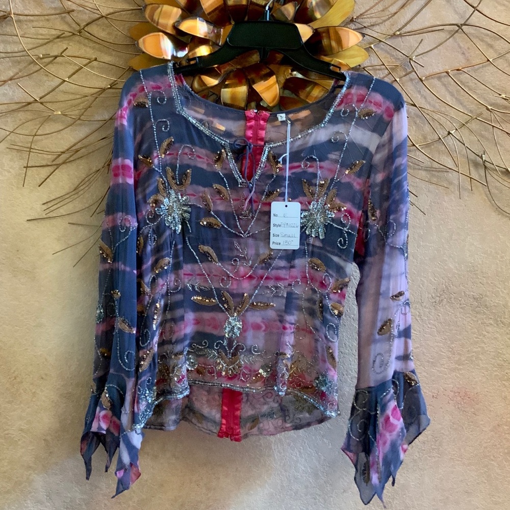 NWT Sheer gray, pink, blouse, Size S, 100% silk,